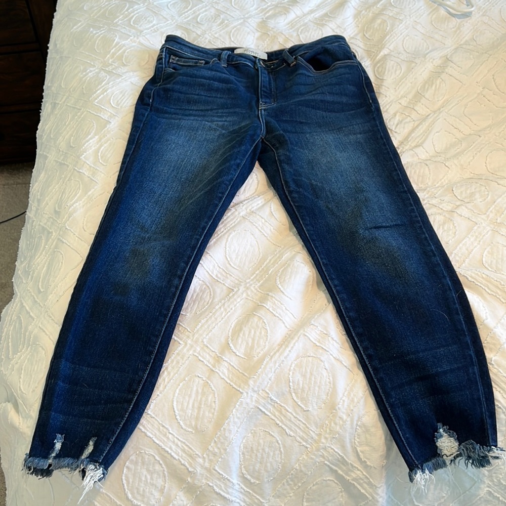Kancan Signature Jeans- LIKE NEW!